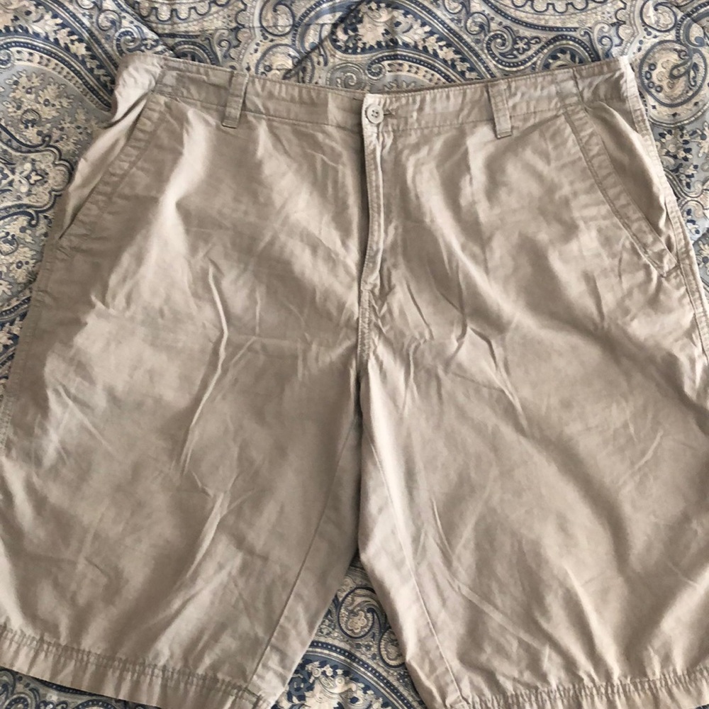 Calvin Klein gray shorts